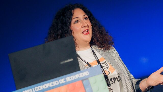 Arantxa Sanz, presidenta de RootedCON